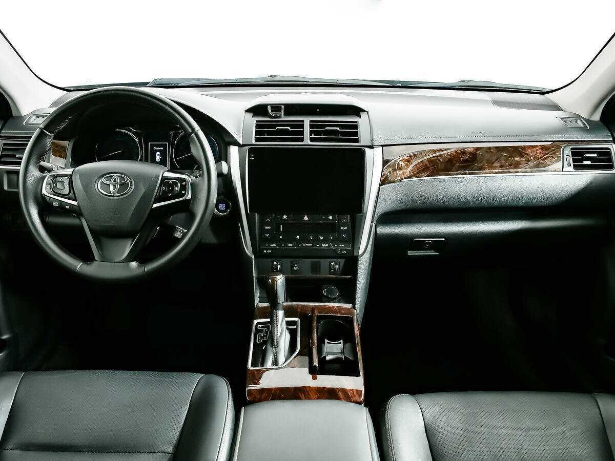 Купить Toyota Camry с пробегом. Фото: #9