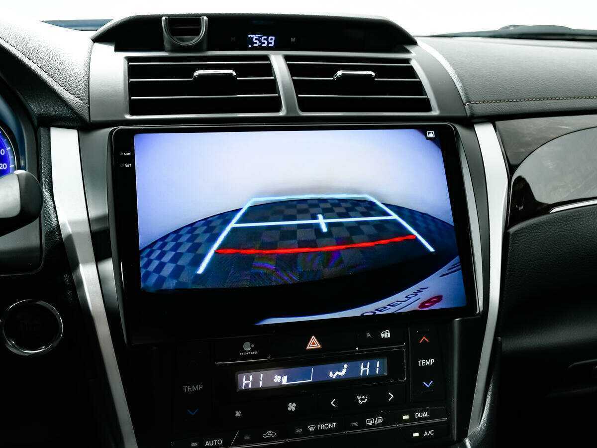 Купить Toyota Camry с пробегом. Фото: #13