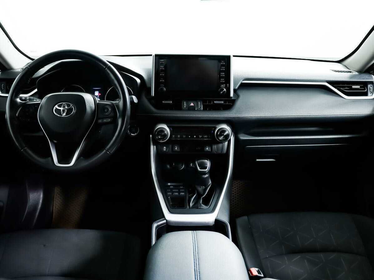 Купить Toyota RAV4 с пробегом. Фото: #10