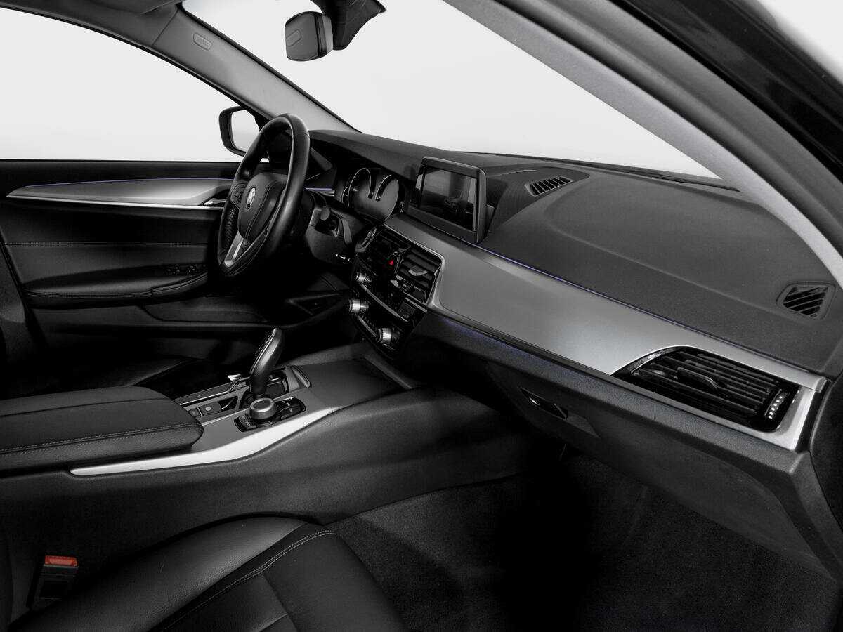 Купить BMW 5 серии с пробегом. Фото: #8