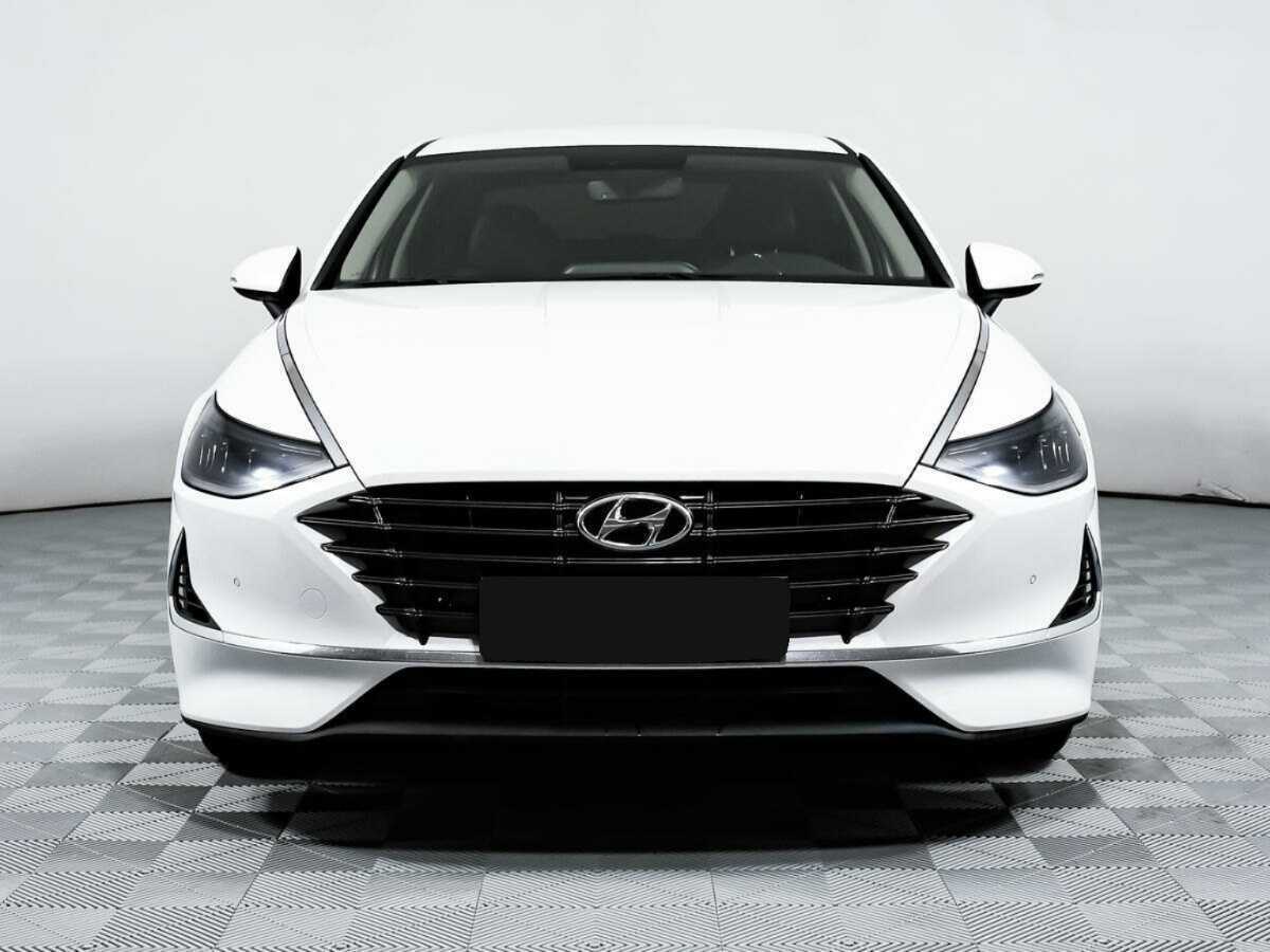 Купить Hyundai Sonata с пробегом. Фото: #1