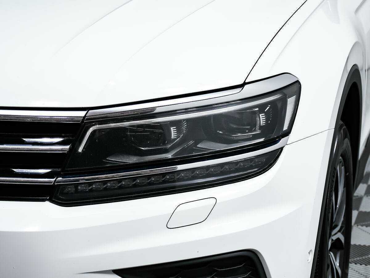 Купить Volkswagen Tiguan с пробегом. Фото: #14