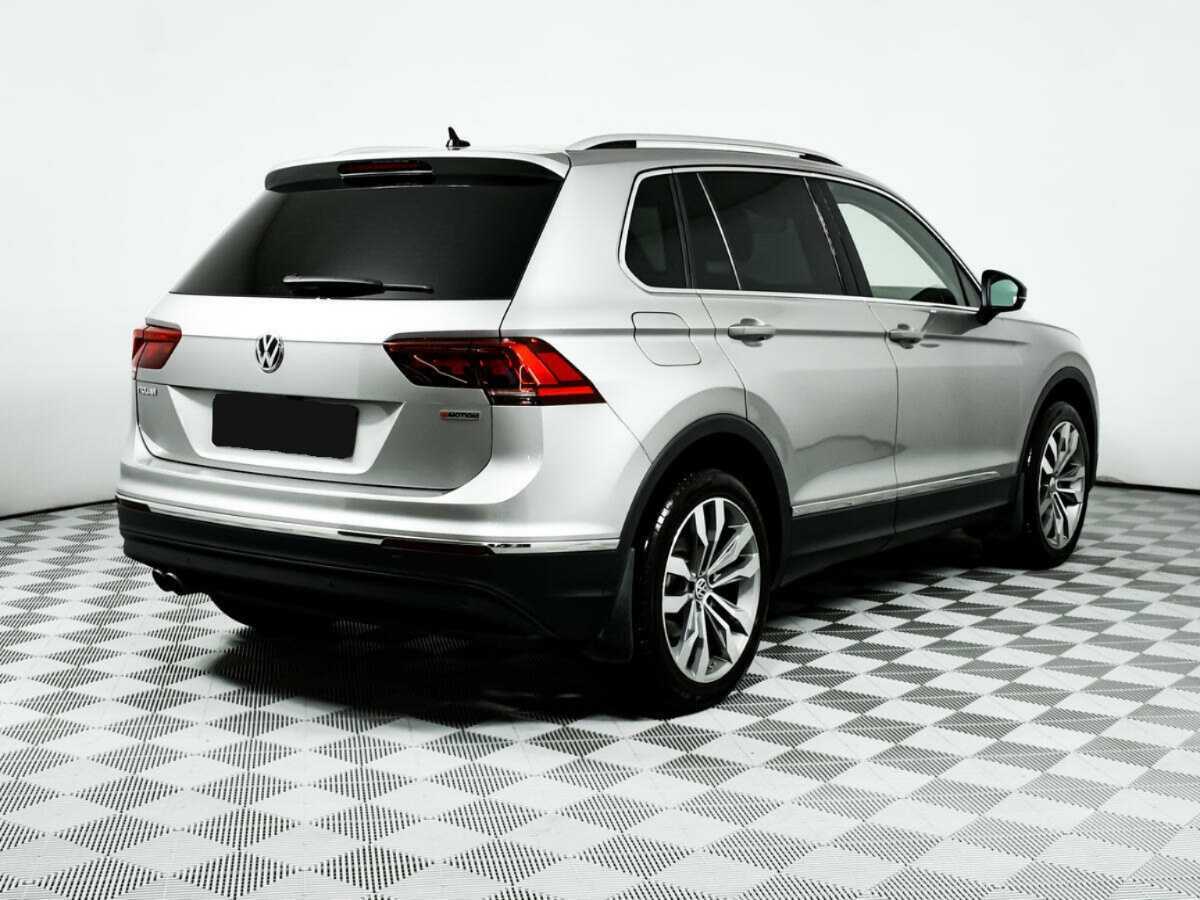 Купить Volkswagen Tiguan с пробегом. Фото: #4