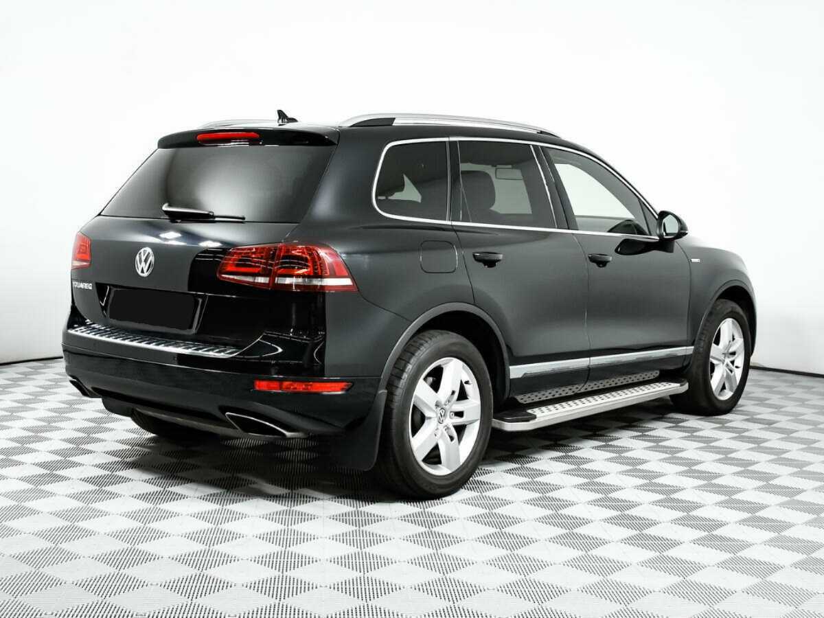 Купить Volkswagen Touareg с пробегом. Фото: #4