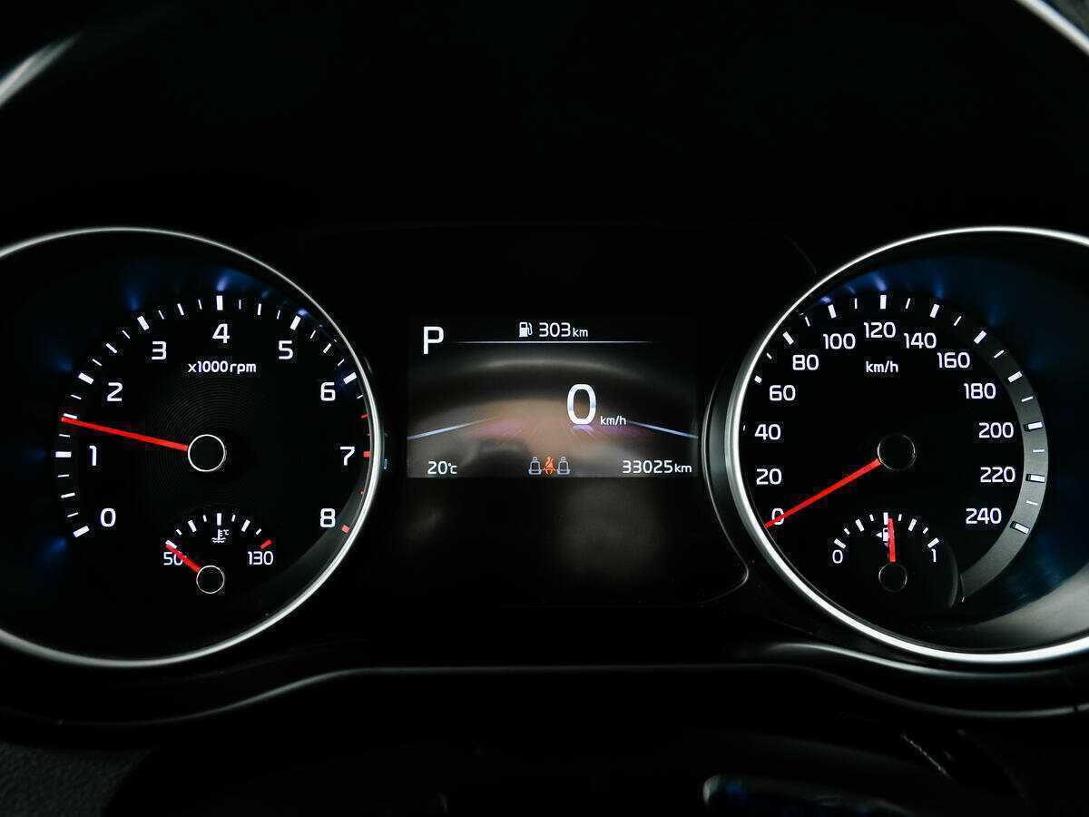 Купить Kia Ceed с пробегом. Фото: #9