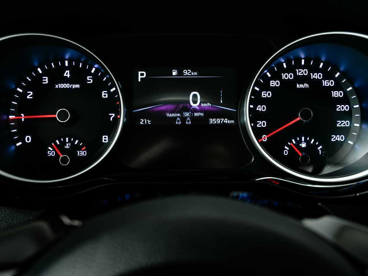 Купить Kia Ceed с пробегом. Фото: #9