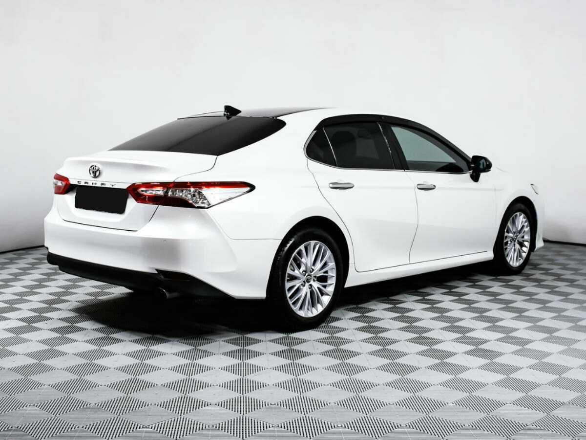 Купить Toyota Camry с пробегом. Фото: #4