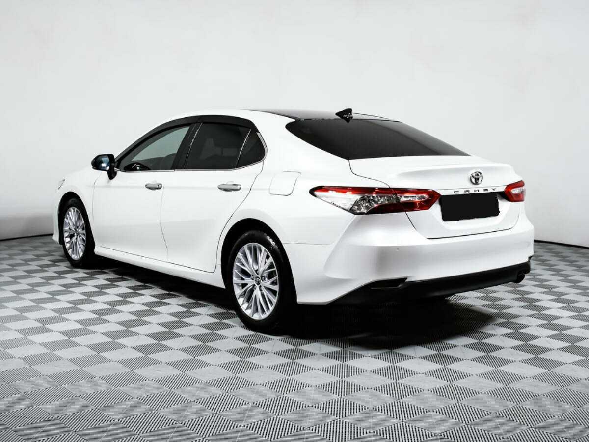 Купить Toyota Camry с пробегом. Фото: #6