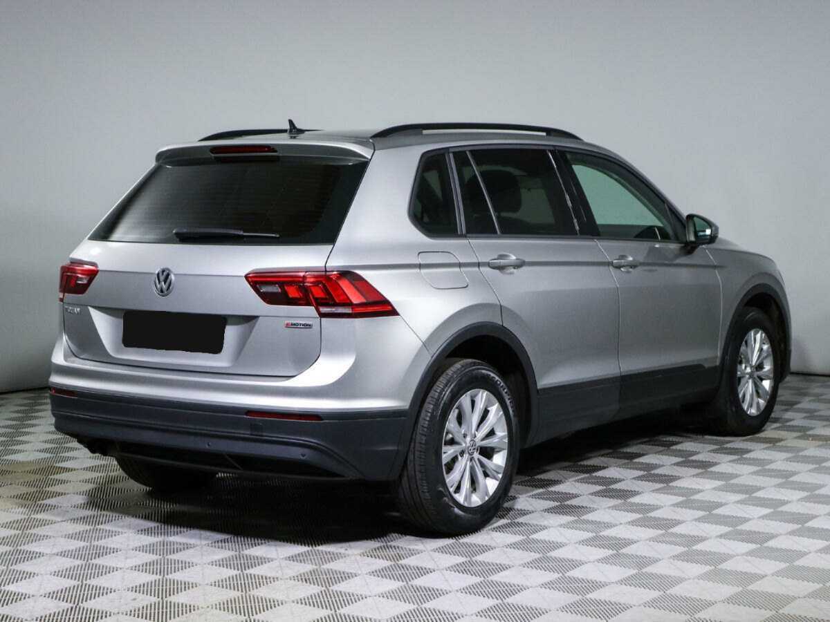 Купить Volkswagen Tiguan с пробегом. Фото: #3