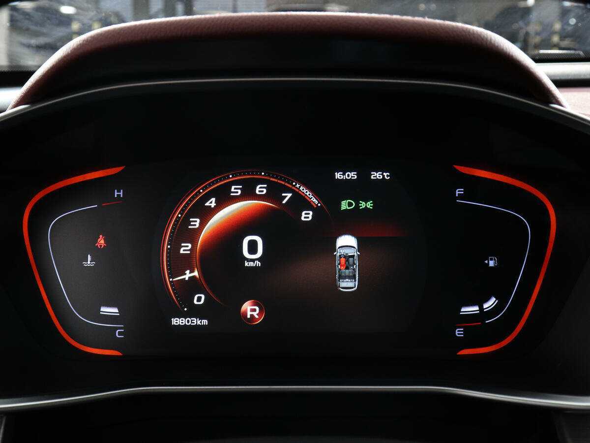 Купить Geely Coolray с пробегом. Фото: #10