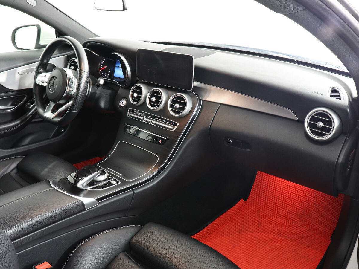 Купить Mercedes-Benz C-Класс с пробегом. Фото: #9