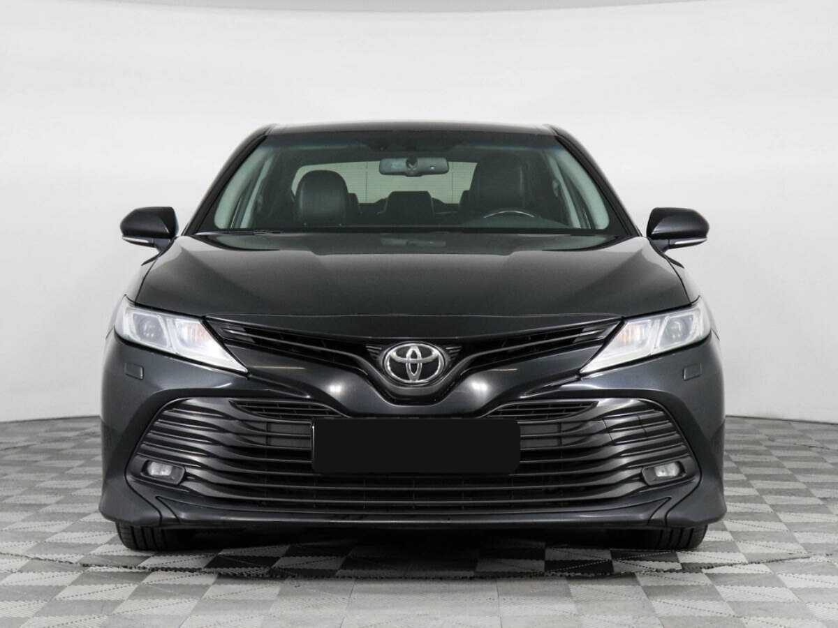 Купить Toyota Camry с пробегом. Фото: #1