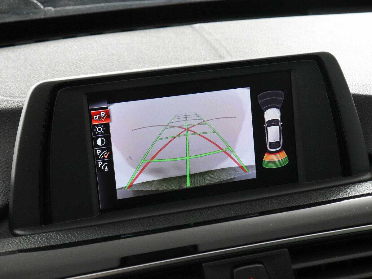 Купить BMW 3 серии с пробегом. Фото: #15