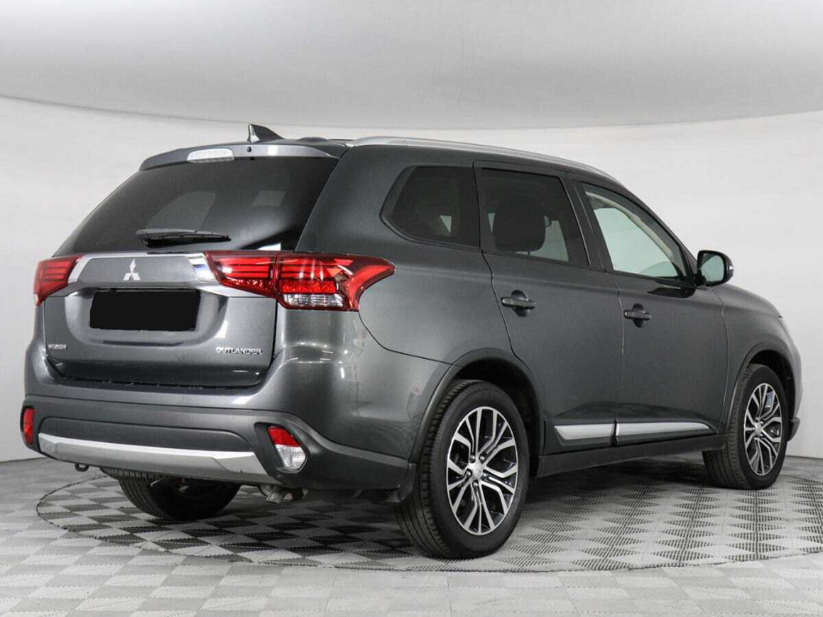 Купить Mitsubishi Outlander с пробегом. Фото: #4