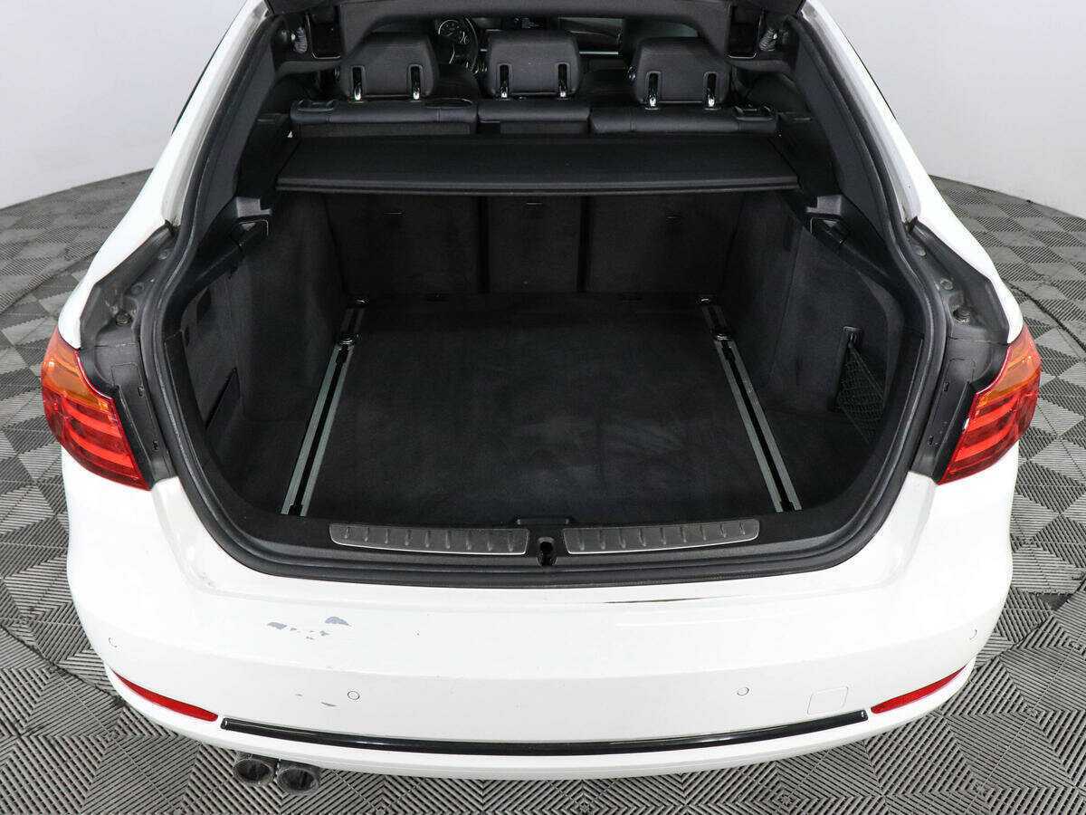 Купить BMW 3 серии с пробегом. Фото: #8