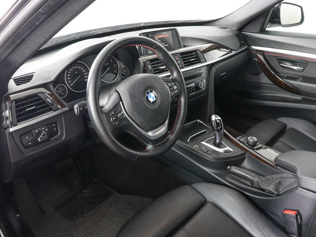 Купить BMW 3 серии с пробегом. Фото: #11