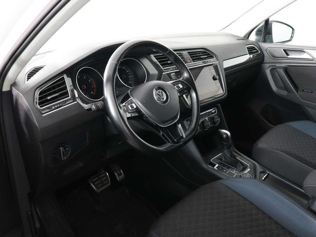 Купить Volkswagen Tiguan с пробегом. Фото: #9