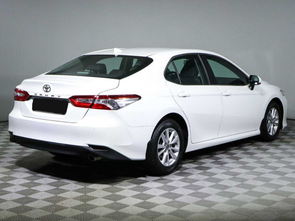 Купить Toyota Camry с пробегом. Фото: #4