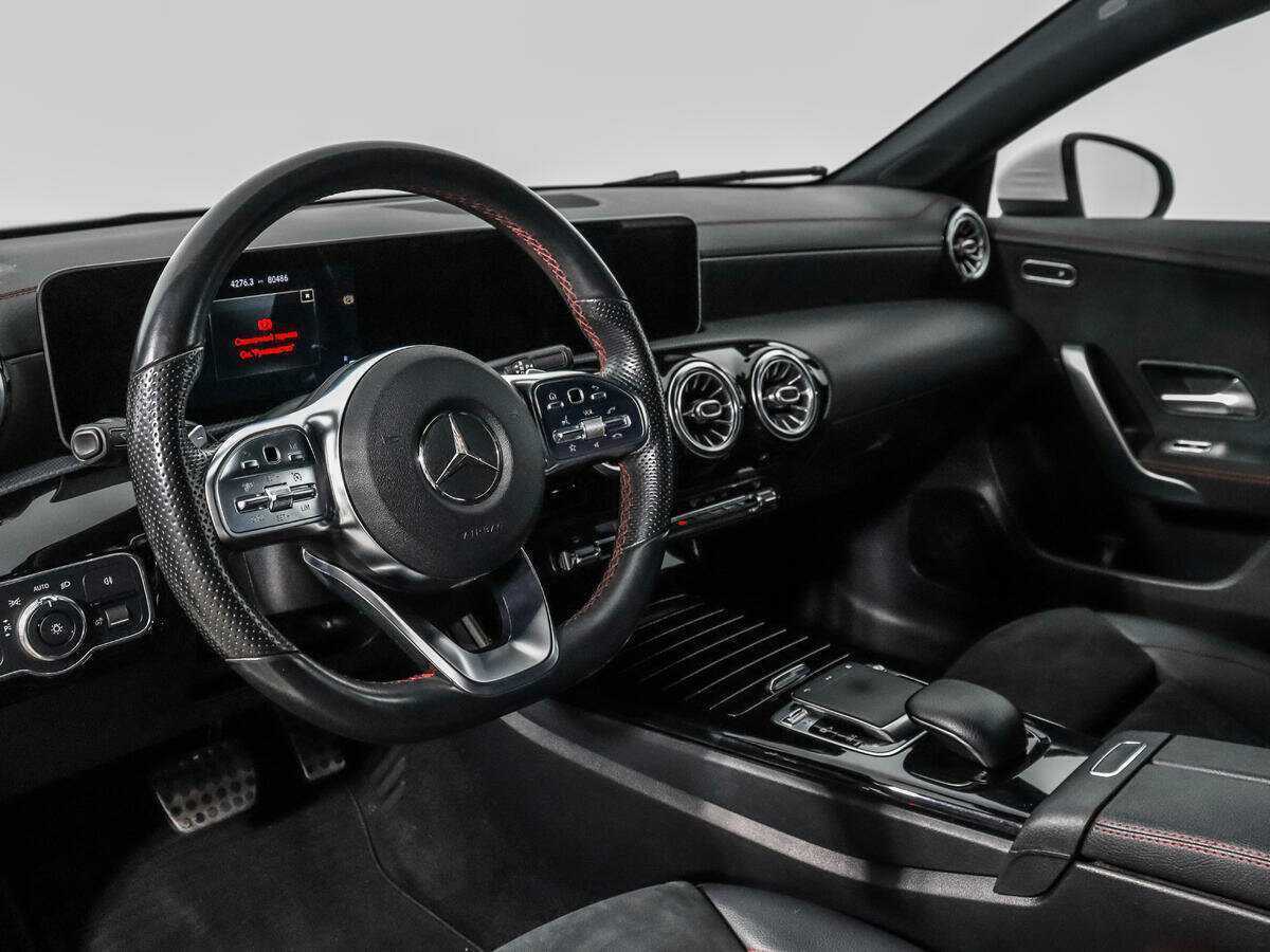 Купить Mercedes-Benz CLA с пробегом. Фото: #8