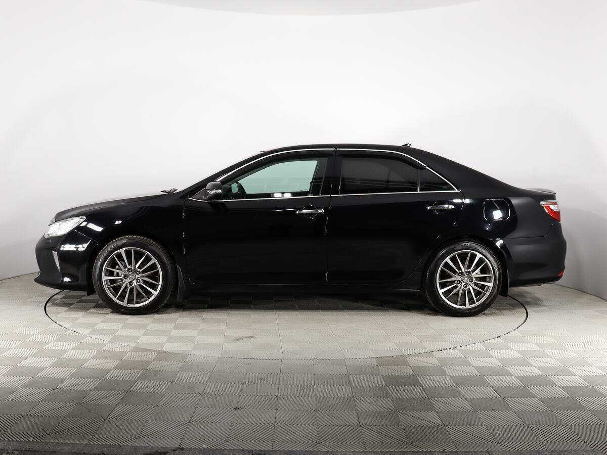 Купить Toyota Camry с пробегом. Фото: #3