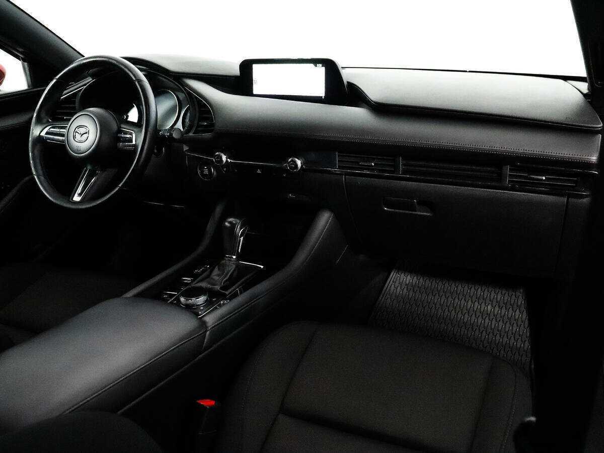 Купить Mazda 3 с пробегом. Фото: #8
