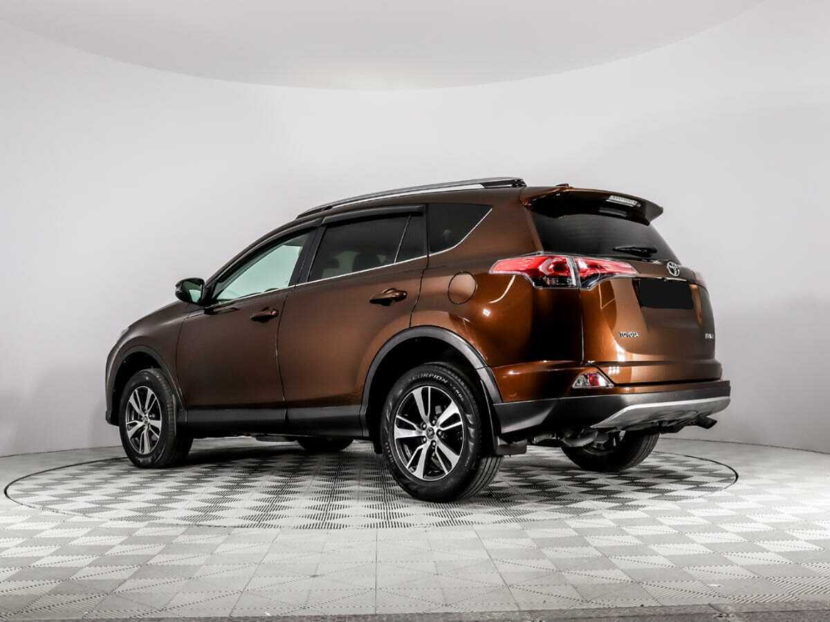 Купить Toyota RAV4 с пробегом. Фото: #6