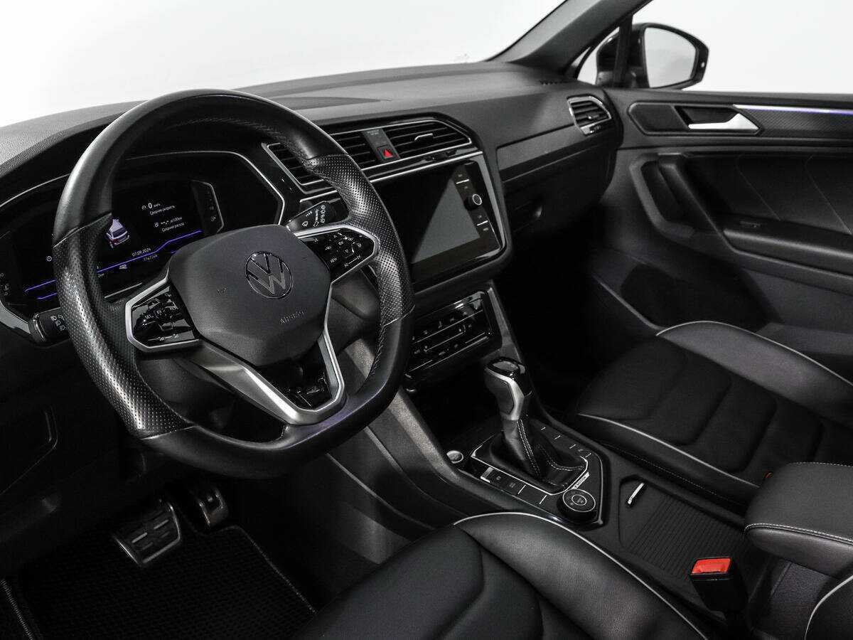 Купить Volkswagen Tiguan с пробегом. Фото: #6