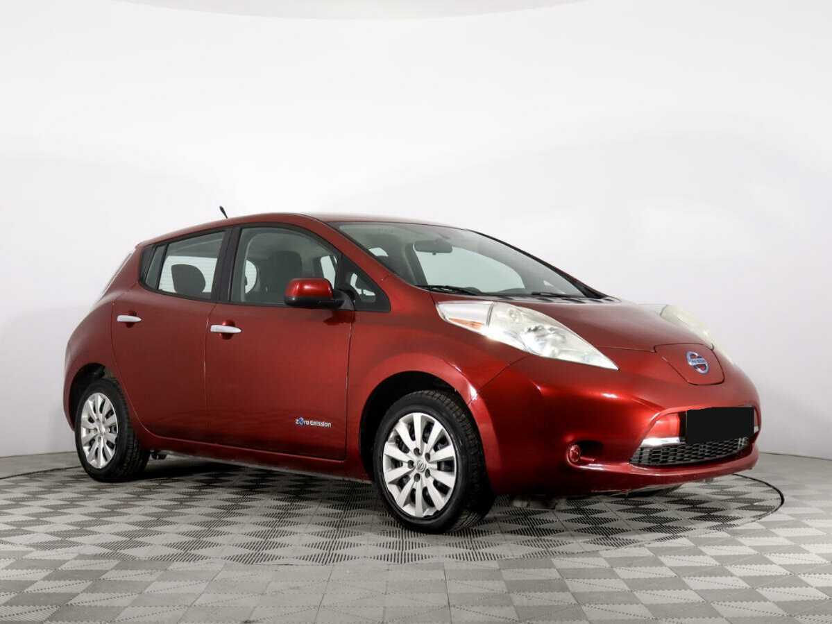 Купить Nissan Leaf с пробегом. Фото: #2