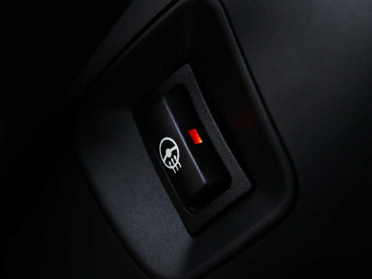 Купить BMW 3 серии с пробегом. Фото: #22