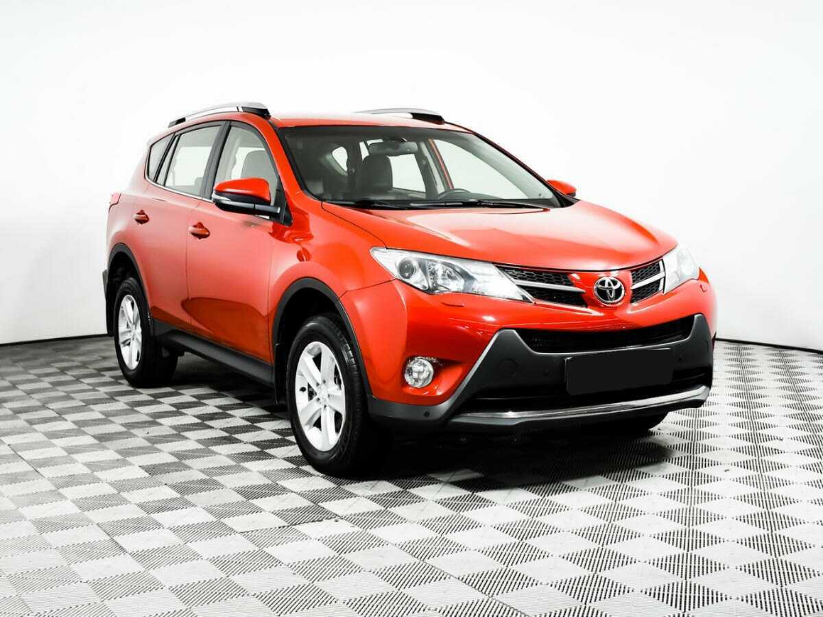 Купить Toyota RAV4 с пробегом. Фото: #2