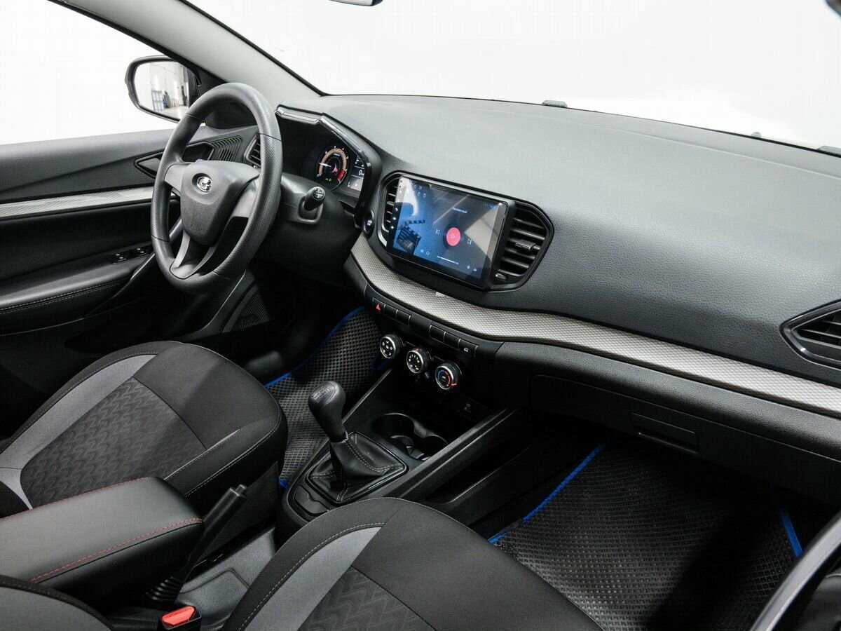 Купить Lada (ВАЗ) Vesta с пробегом. Фото: #8