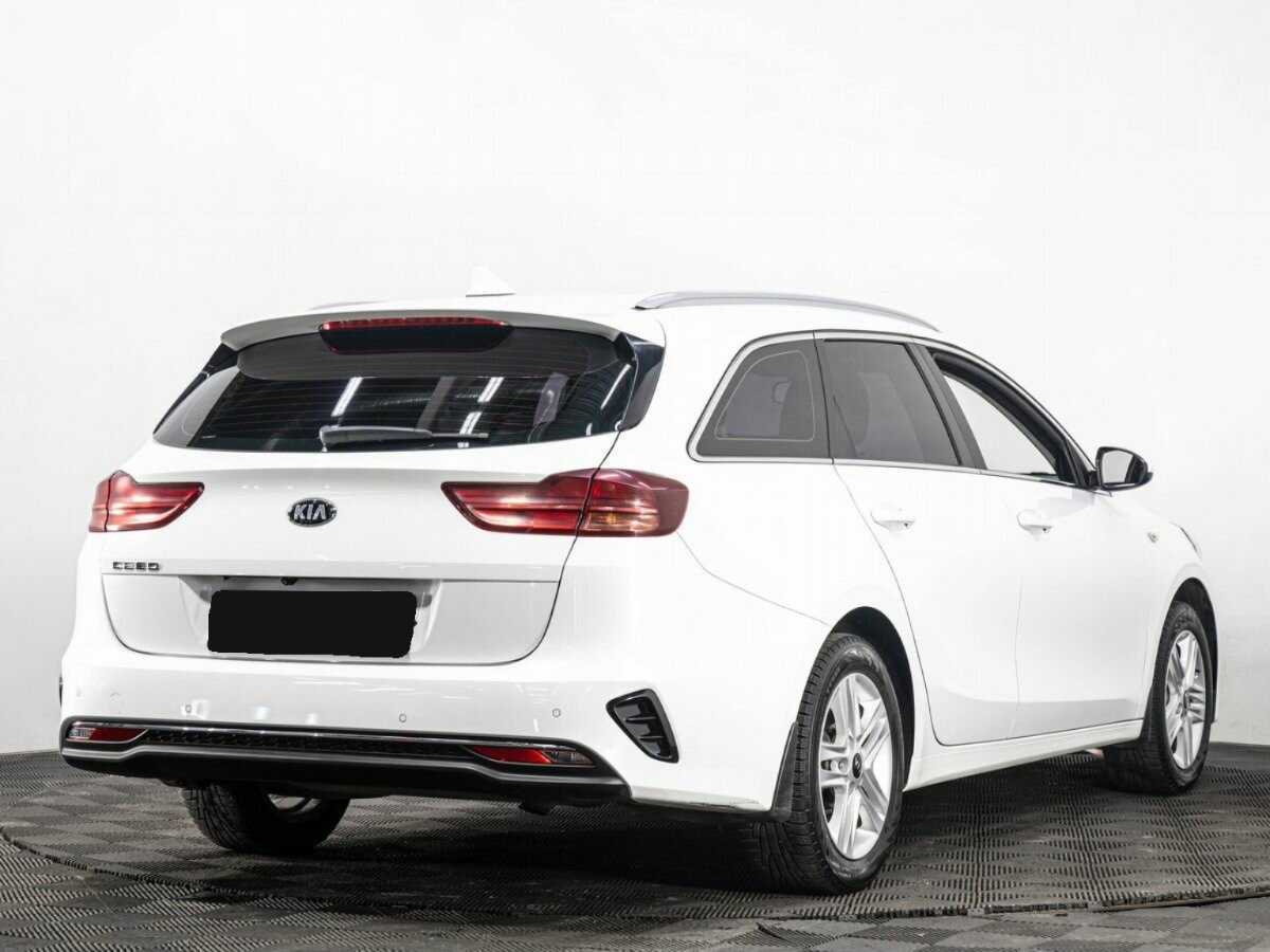 Купить Kia Ceed с пробегом. Фото: #3