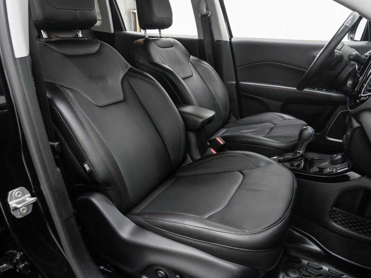 Купить Jeep Compass с пробегом. Фото: #8