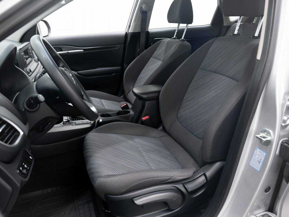 Купить Kia Seltos с пробегом. Фото: #8