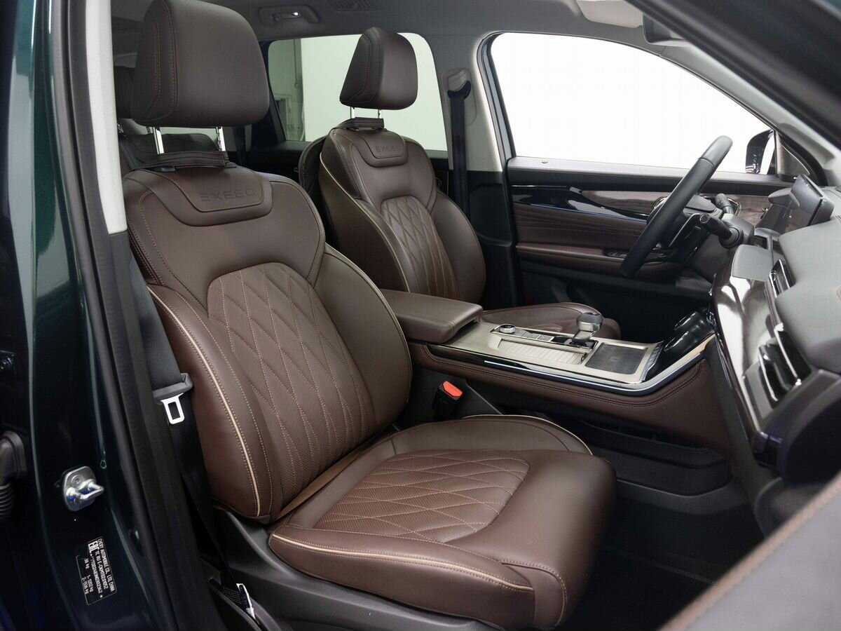 Купить EXEED VX с пробегом. Фото: #13