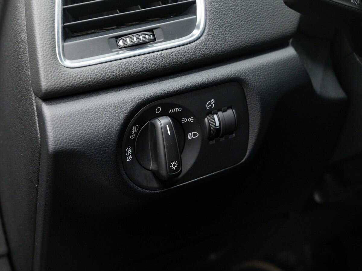 Купить Audi Q3 с пробегом. Фото: #15