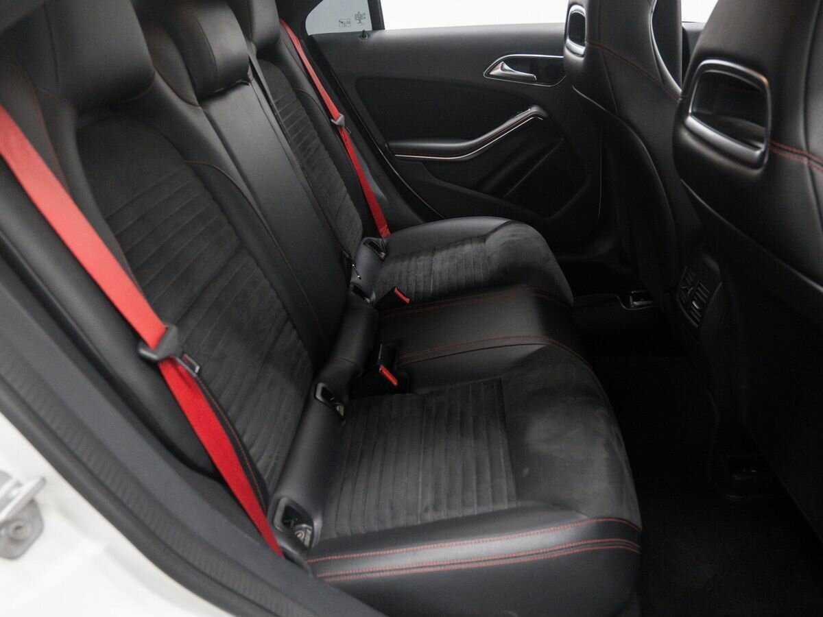 Купить Mercedes-Benz CLA с пробегом. Фото: #9