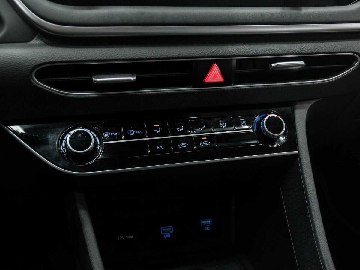 Купить Hyundai Sonata с пробегом. Фото: #20