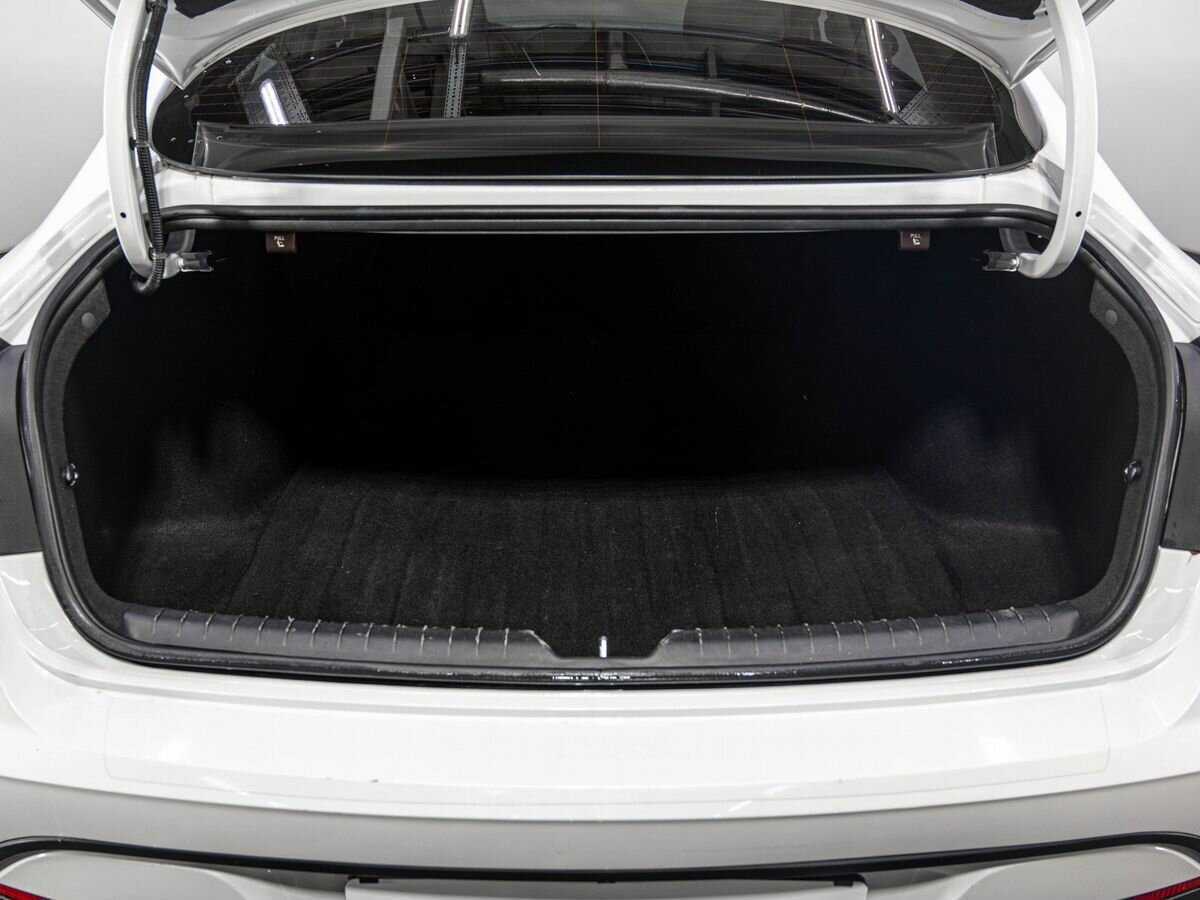 Купить Hyundai Sonata с пробегом. Фото: #24