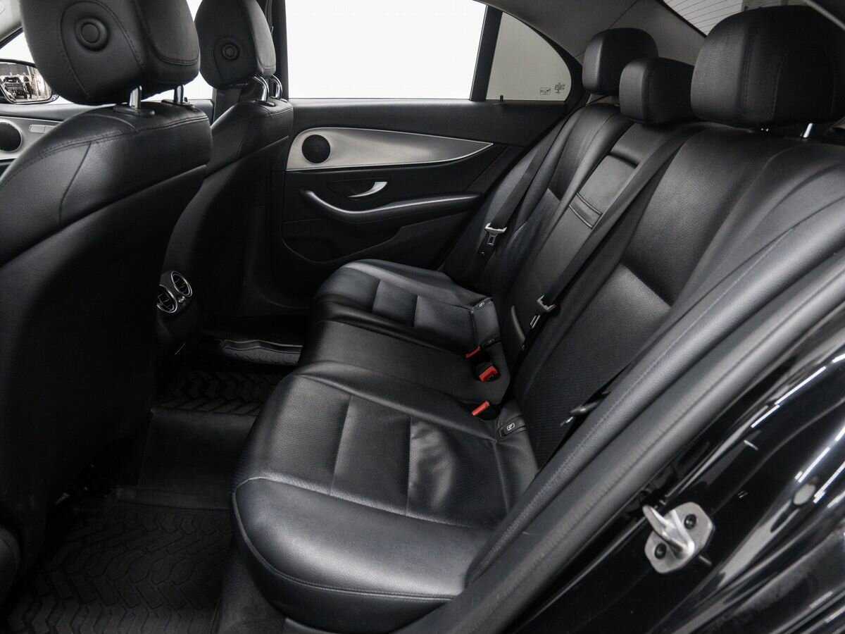Купить Mercedes-Benz E-Класс с пробегом. Фото: #10