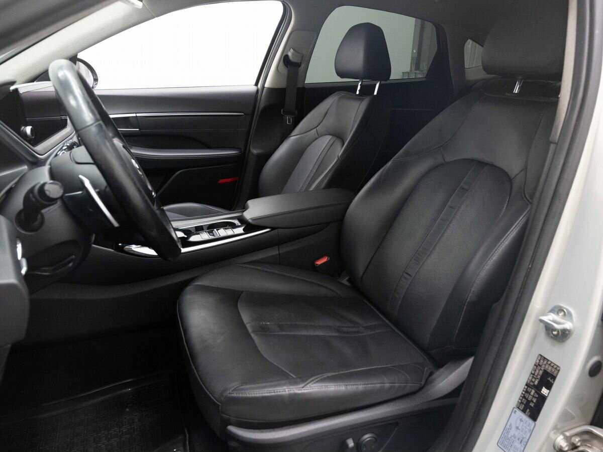 Купить Hyundai Sonata с пробегом. Фото: #9