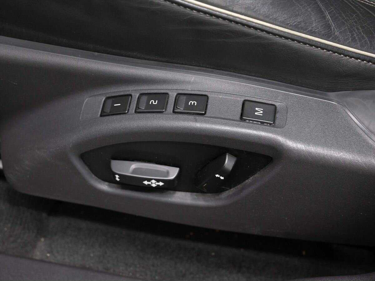 Купить Volvo XC60 с пробегом. Фото: #16