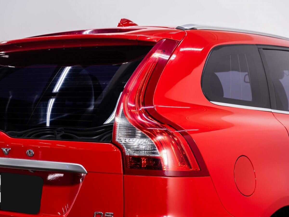 Купить Volvo XC60 с пробегом. Фото: #23
