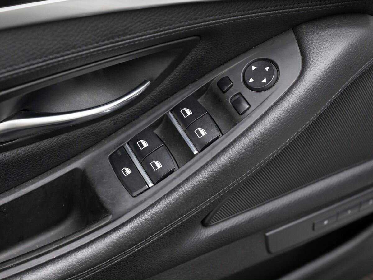Купить BMW 5 серии с пробегом. Фото: #26