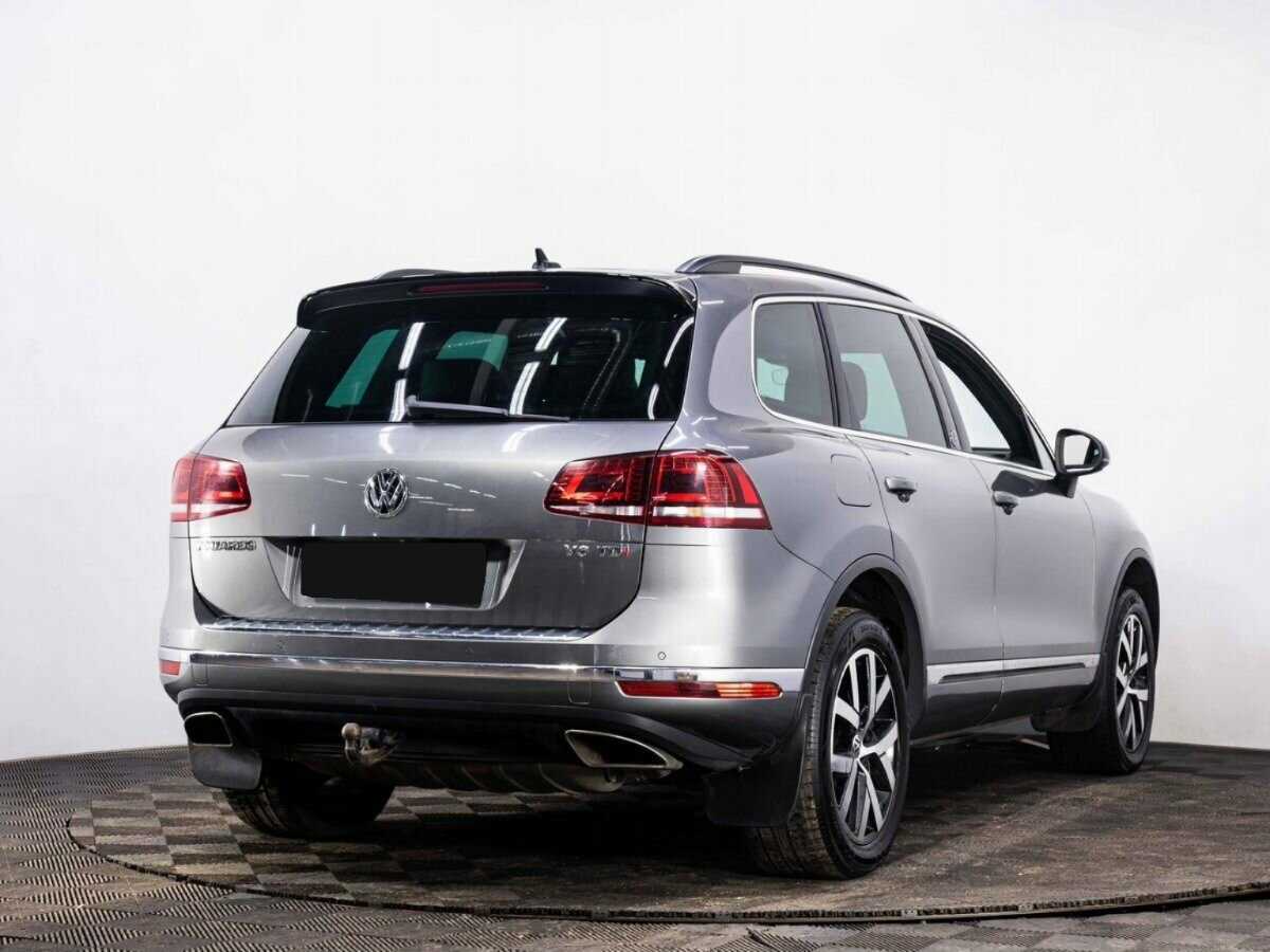 Купить Volkswagen Touareg с пробегом. Фото: #5