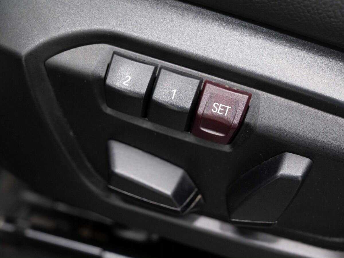 Купить BMW X3 с пробегом. Фото: #21