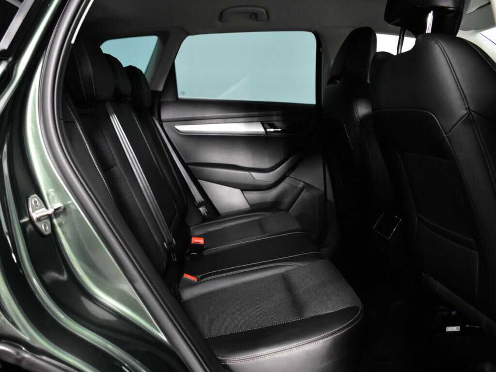 Купить Skoda Karoq с пробегом. Фото: #9
