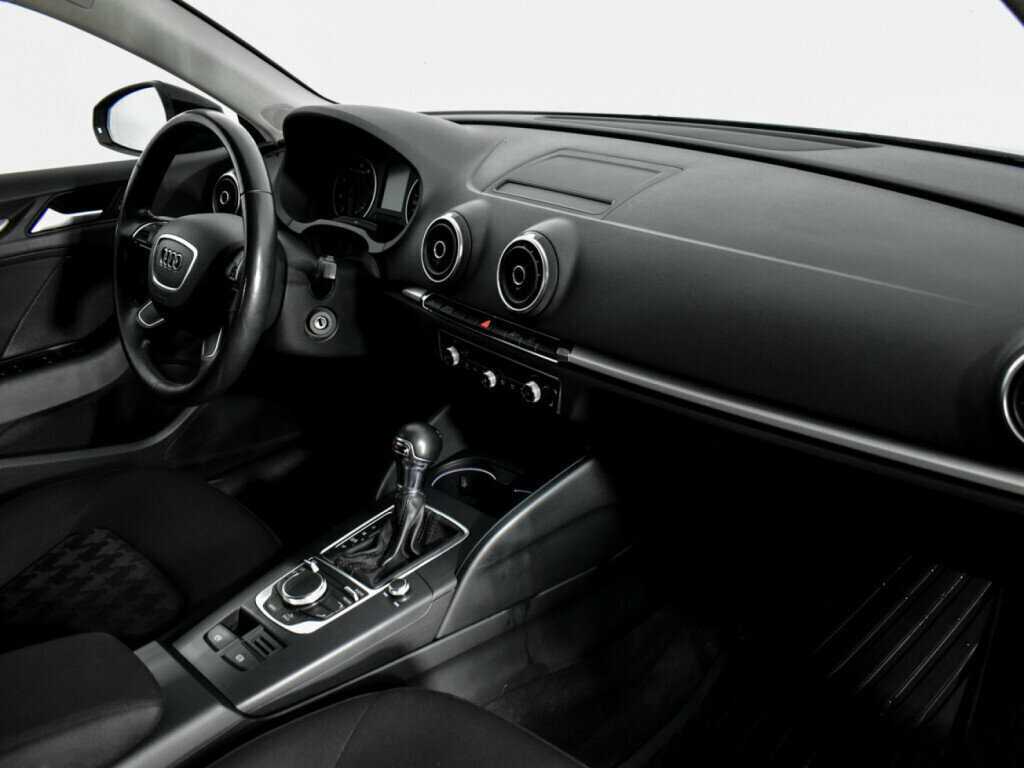 Купить Audi A3 с пробегом. Фото: #12