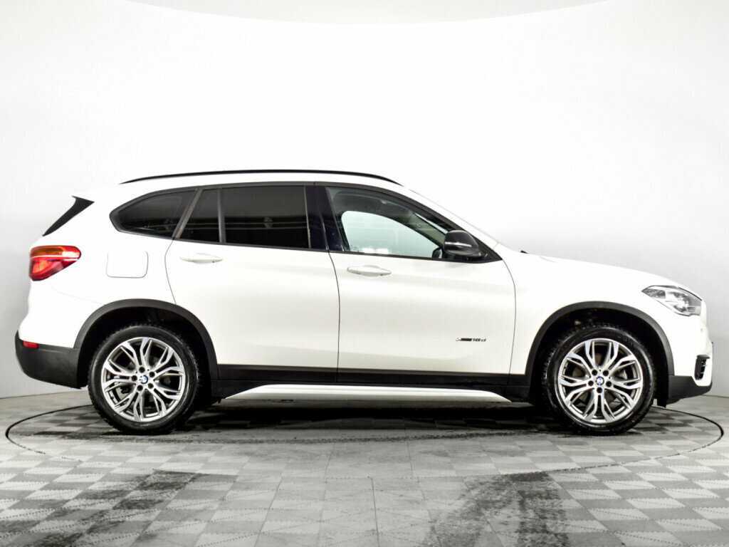 Купить BMW X1 с пробегом. Фото: #3