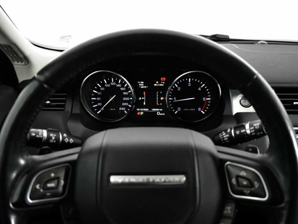 Купить Land Rover Range Rover Evoque с пробегом. Фото: #10